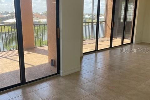 Copropriété à louer à Punta Gorda, Floride: 2 chambres, 167.5 m2 № 1350294 - photo 6