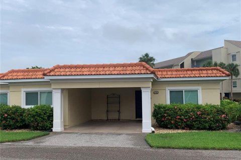 Villa ou maison à louer à Longboat Key, Floride: 2 chambres, 108.51 m2 № 1350293 - photo 1