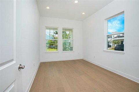 Casa en venta en Orlando, Florida, 4 dormitorios, 320.7 m2 № 1381152 - foto 3