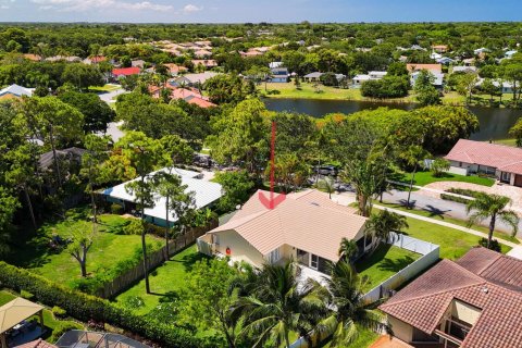 House in Delray Beach, Florida 3 bedrooms, 171.13 sq.m. № 1231252 - photo 2