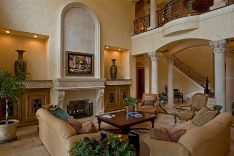 Villa ou maison à vendre à Orlando, Floride: 5 chambres, 566.8 m2 № 1166468 - photo 2