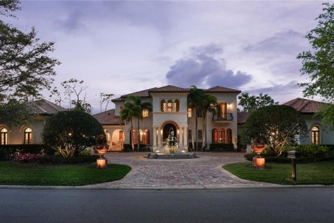 Villa ou maison à vendre à Orlando, Floride: 5 chambres, 566.8 m2 № 1166468 - photo 1