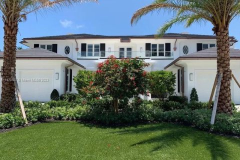 Immobilier commercial à vendre à Pembroke Pines, Floride № 781330 - photo 12