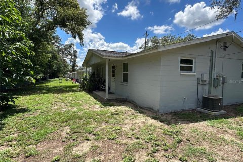 Duplex à vendre à Brandon, Floride: 1 chambre, 106.28 m2 № 1248978 - photo 3