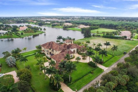 Villa ou maison à vendre à Davie, Floride: 5 chambres, 989.22 m2 № 109066 - photo 2