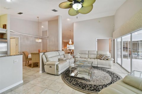 Villa ou maison à vendre à Lutz, Floride: 3 chambres, 188.22 m2 № 988190 - photo 11