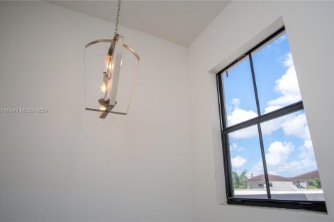 Townhouse in Doral, Florida 3 bedrooms, 226.5 sq.m. № 1171509 - photo 13