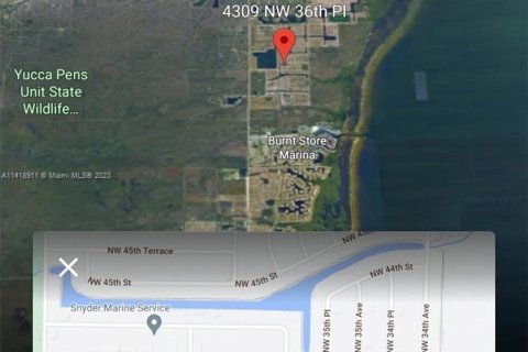 Купить земельный участок в Кейп-Корал, Флорида № 618931 - фото 3