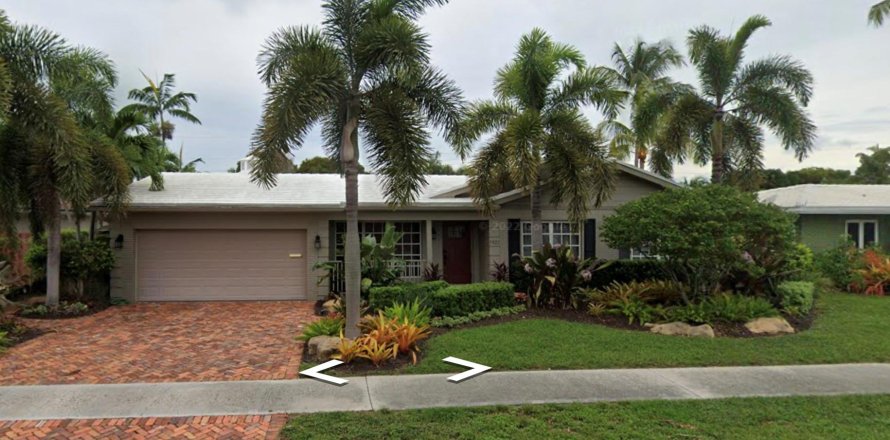 House in Fort Lauderdale, Florida 3 bedrooms, 228.08 sq.m. № 1221192