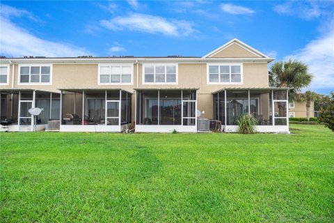 Touwnhouse à vendre à Ocala, Floride: 3 chambres, 147.16 m2 № 1302608 - photo 4