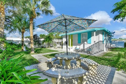 Villa ou maison à vendre à Oakland Park, Floride: 2 chambres, 84.36 m2 № 473633 - photo 1