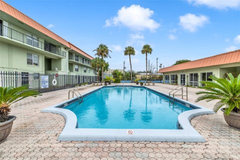 Condominio en venta en Oakland Park, Florida, 2 dormitorios, 92.9 m2 № 1401421 - foto 27