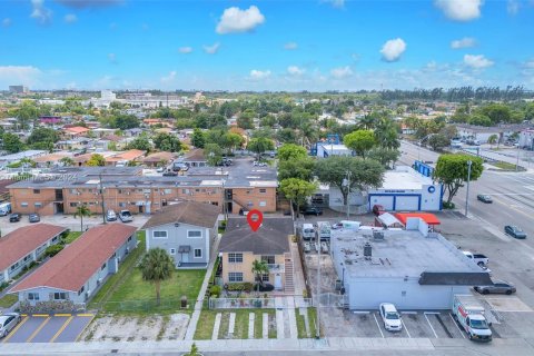 Immobilier commercial à vendre à Hialeah, Floride: 272.76 m2 № 1171573 - photo 19