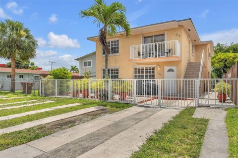 Immobilier commercial à vendre à Hialeah, Floride: 272.76 m2 № 1171573 - photo 3