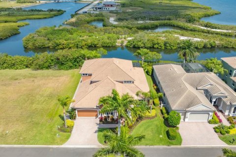 Villa ou maison à vendre à Palmetto, Floride: 4 chambres, 431.62 m2 № 1386511 - photo 16