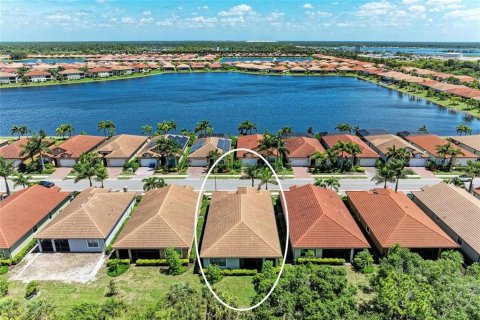 Villa ou maison à louer à Nokomis, Floride: 4 chambres, 225.85 m2 № 1354140 - photo 2