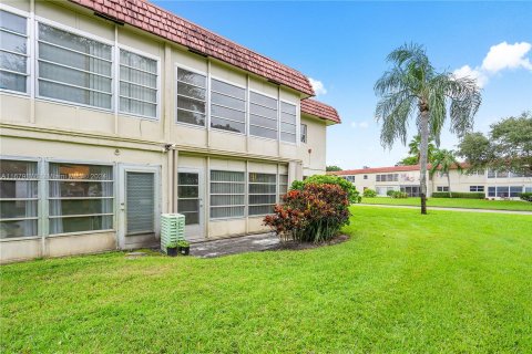 Condo in Delray Beach, Florida, 2 bedrooms  № 1409199 - photo 20