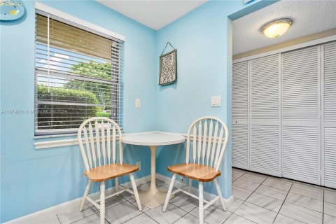 Condo in Delray Beach, Florida, 2 bedrooms  № 1409199 - photo 9