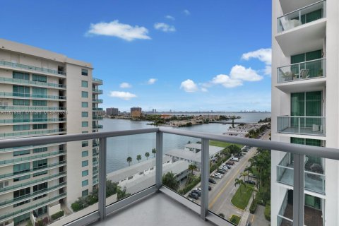 Copropriété à vendre à North Bay Village, Floride: 3 chambres, 126.16 m2 № 1409204 - photo 19