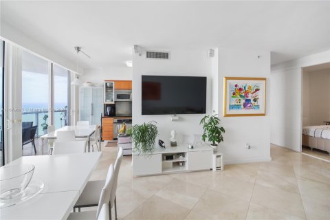 Condo in Miami Beach, Florida, 2 bedrooms  № 1409203 - photo 9