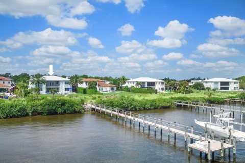 Villa ou maison à vendre à Palm City, Floride: 5 chambres, 553.51 m2 № 1128915 - photo 5