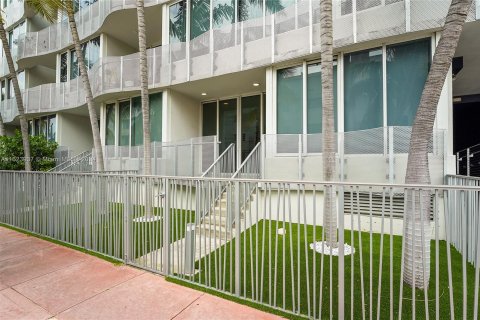 Copropriété à vendre à Miami Beach, Floride: 1 chambre, 74.32 m2 № 1271156 - photo 5