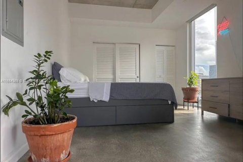 Copropriété à louer à Miami, Floride: 1 chambre, 56.39 m2 № 1351870 - photo 12