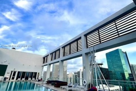 Condominio en alquiler en Miami, Florida, 1 dormitorio, 56.39 m2 № 1351870 - foto 25