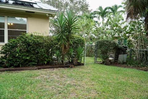 House in Jupiter, Florida 3 bedrooms, 182.65 sq.m. № 1155810 - photo 3