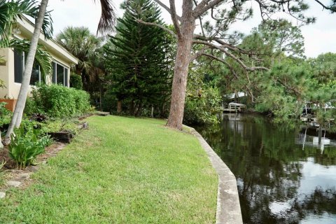 Villa ou maison à vendre à Jupiter, Floride: 3 chambres, 182.65 m2 № 1155810 - photo 2