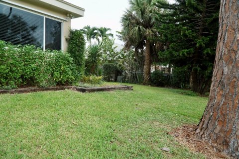 House in Jupiter, Florida 3 bedrooms, 182.65 sq.m. № 1155810 - photo 6