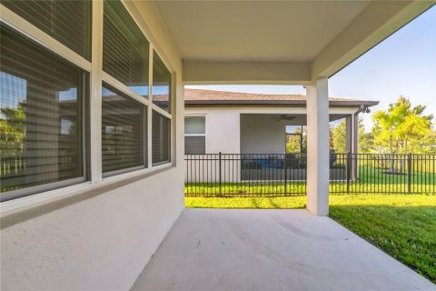 Casa en venta en Zephyrhills, Florida, 3 dormitorios, 151.9 m2 № 1277042 - foto 22