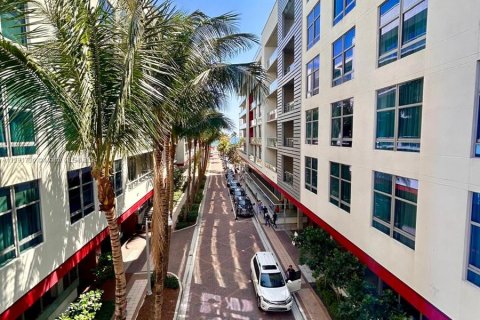 Condominio en venta en Hollywood, Florida, 1 dormitorio, 64.57 m2 № 1181558 - foto 18