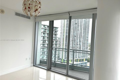 Condominio en venta en Miami, Florida, 2 dormitorios, 124.49 m2 № 1268896 - foto 12