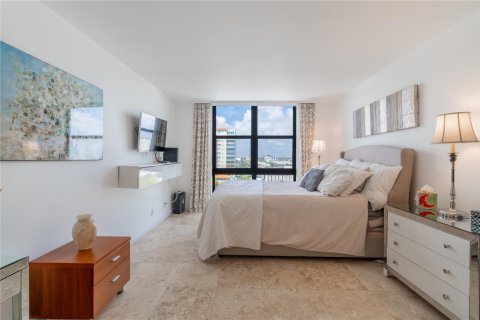 Condominio en venta en Fort Lauderdale, Florida, 1 dormitorio, 65.03 m2 № 1168864 - foto 26