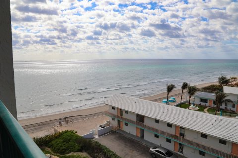 Condo in Hillsboro Beach, Florida, 2 bedrooms  № 1168866 - photo 29