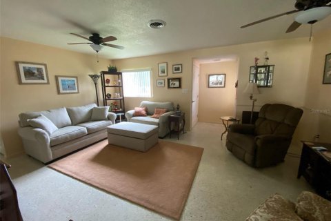 Casa en venta en Punta Gorda, Florida, 2 dormitorios, 85.47 m2 № 1303862 - foto 15