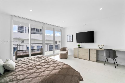 Condo in Sunny Isles Beach, Florida, 3 bedrooms  № 883884 - photo 18