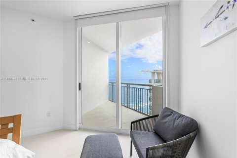 Condo in Sunny Isles Beach, Florida, 3 bedrooms  № 883884 - photo 27