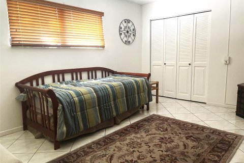 Condo in Coconut Creek, Florida, 2 bedrooms  № 1187724 - photo 6