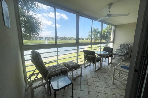 Copropriété à vendre à Coconut Creek, Floride: 2 chambres, 126.35 m2 № 1187724 - photo 4