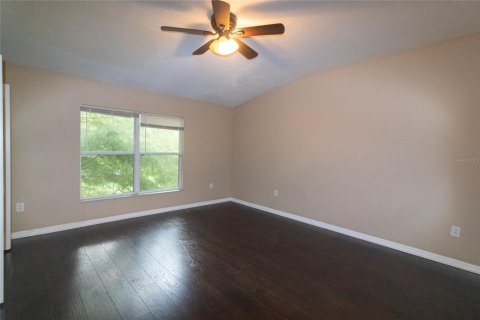 Touwnhouse à vendre à Tampa, Floride: 2 chambres, 149.67 m2 № 1359887 - photo 15