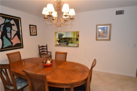 Condominio en alquiler en Sarasota, Florida, 3 dormitorios, 164.81 m2 № 667271 - foto 6