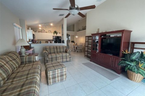 Casa en venta en Davenport, Florida, 4 dormitorios, 181.62 m2 № 1298851 - foto 10