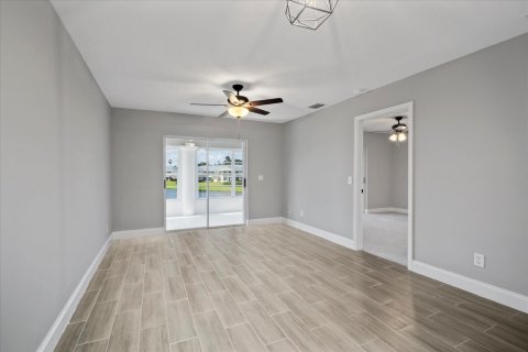 Condominio en venta en Vero Beach, Florida, 2 dormitorios, 84.82 m2 № 423199 - foto 17