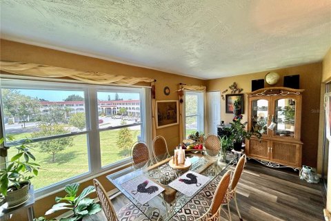 Copropriété à vendre à Clearwater, Floride: 2 chambres, 102.19 m2 № 1376762 - photo 13