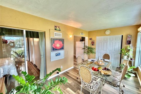 Copropriété à vendre à Clearwater, Floride: 2 chambres, 102.19 m2 № 1376762 - photo 16