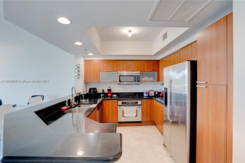 Condominio en venta en North Miami, Florida, 3 dormitorios, 167.32 m2 № 632638 - foto 4