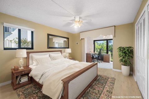 Condo in Stuart, Florida, 2 bedrooms  № 1179785 - photo 9