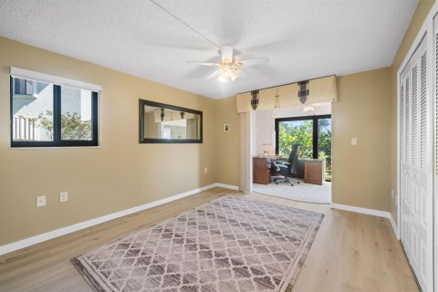 Condo in Stuart, Florida, 2 bedrooms  № 1179785 - photo 8